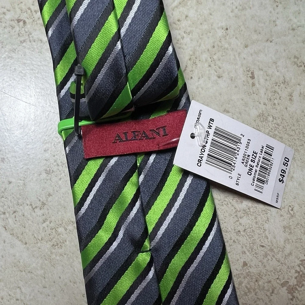 New! NWT Alfani Men's Green Crayon Stripe Slim Neck Tie & Clip One Size MSRP $49